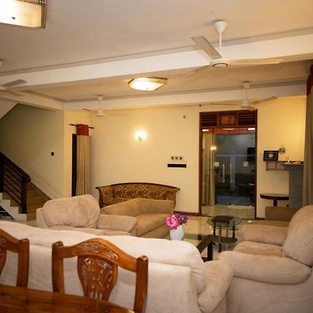 Marathona Tourist Resort - Anuradhapura Eksteriør bilde