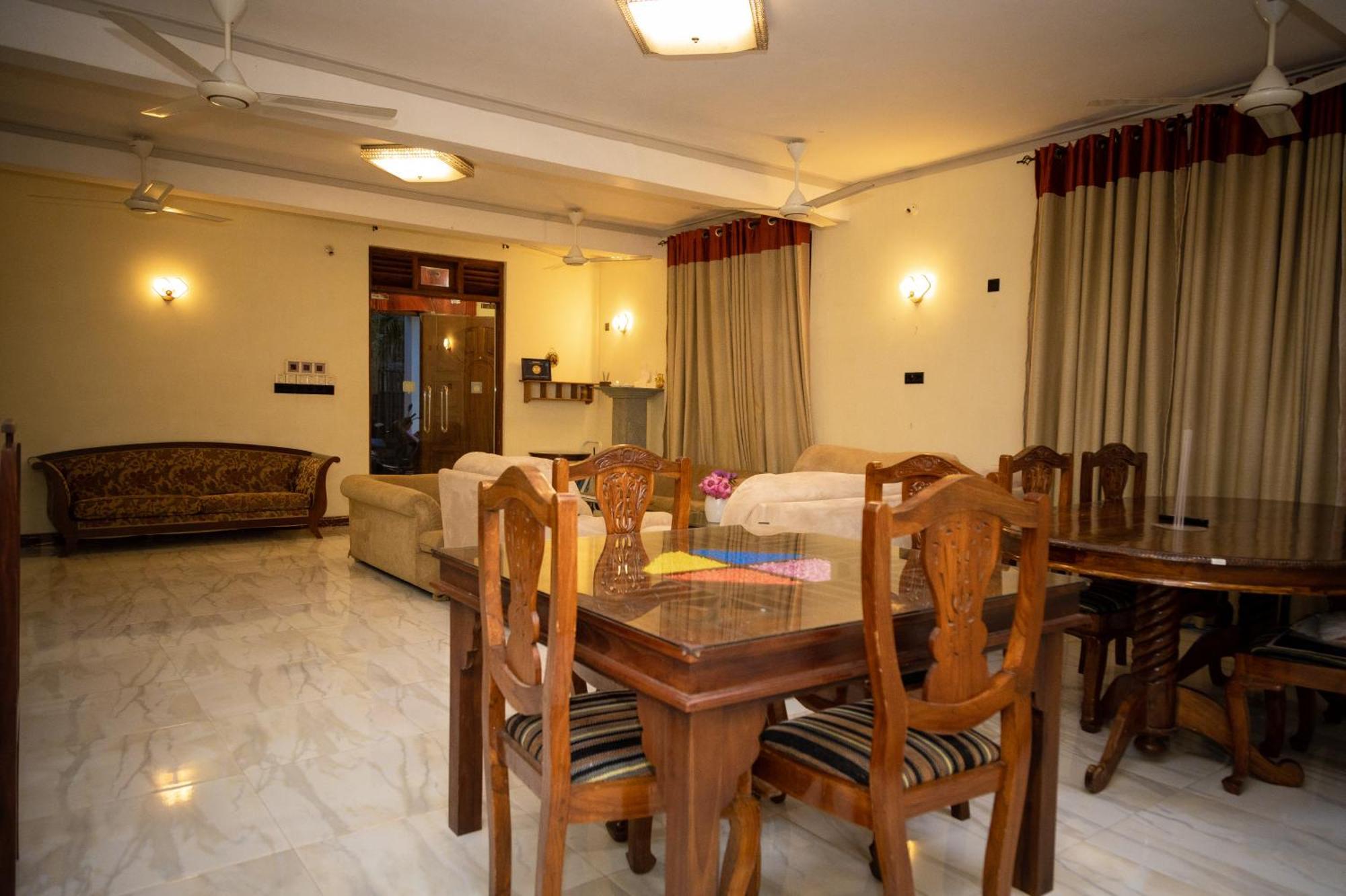 Marathona Tourist Resort - Anuradhapura Eksteriør bilde