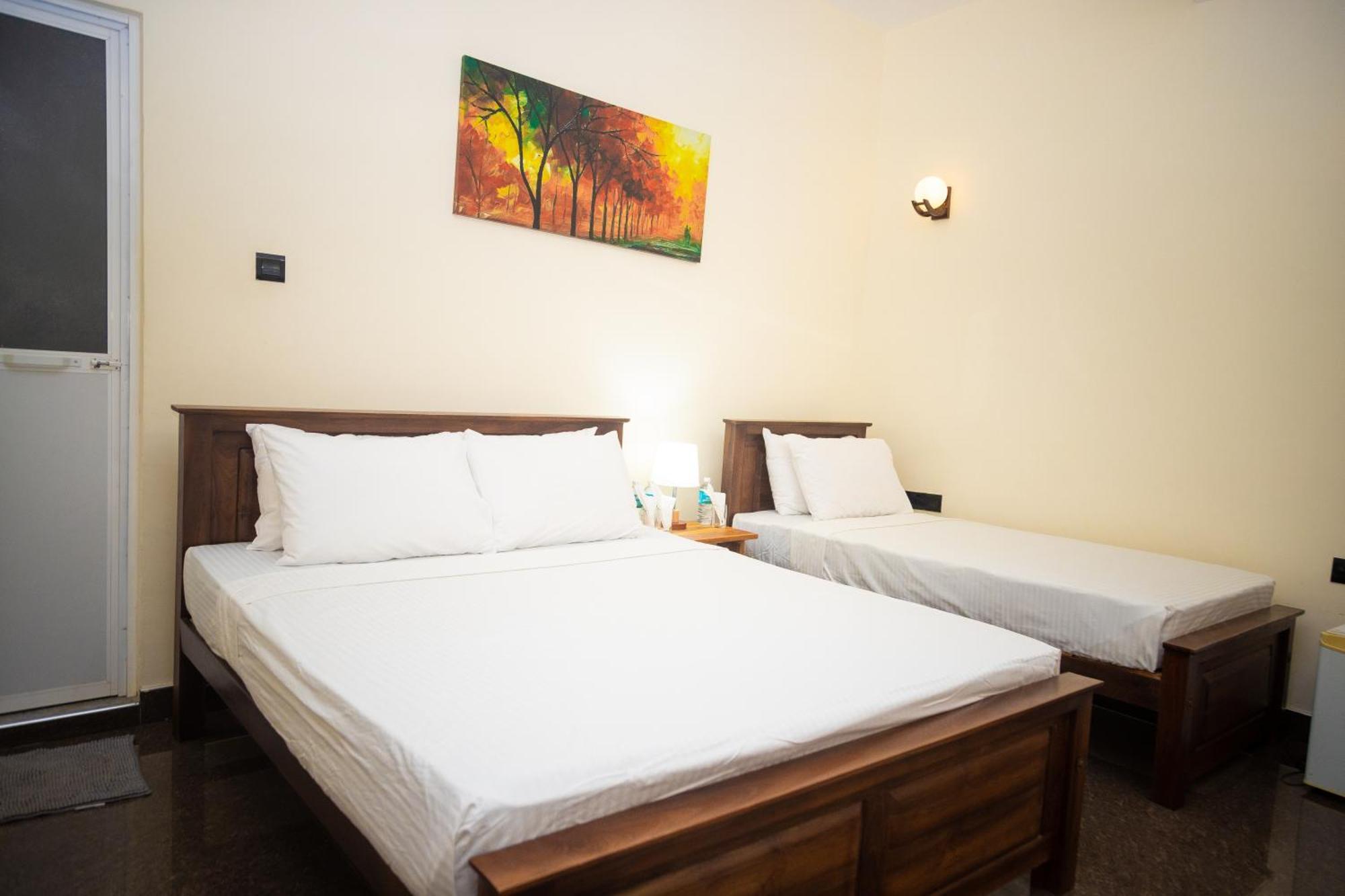 Marathona Tourist Resort - Anuradhapura Eksteriør bilde