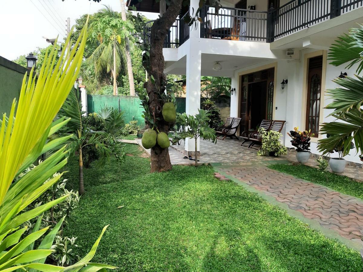 Marathona Tourist Resort - Anuradhapura Eksteriør bilde