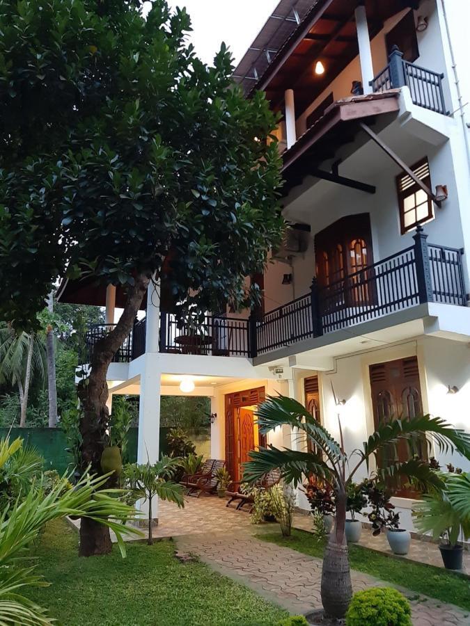 Marathona Tourist Resort - Anuradhapura Eksteriør bilde